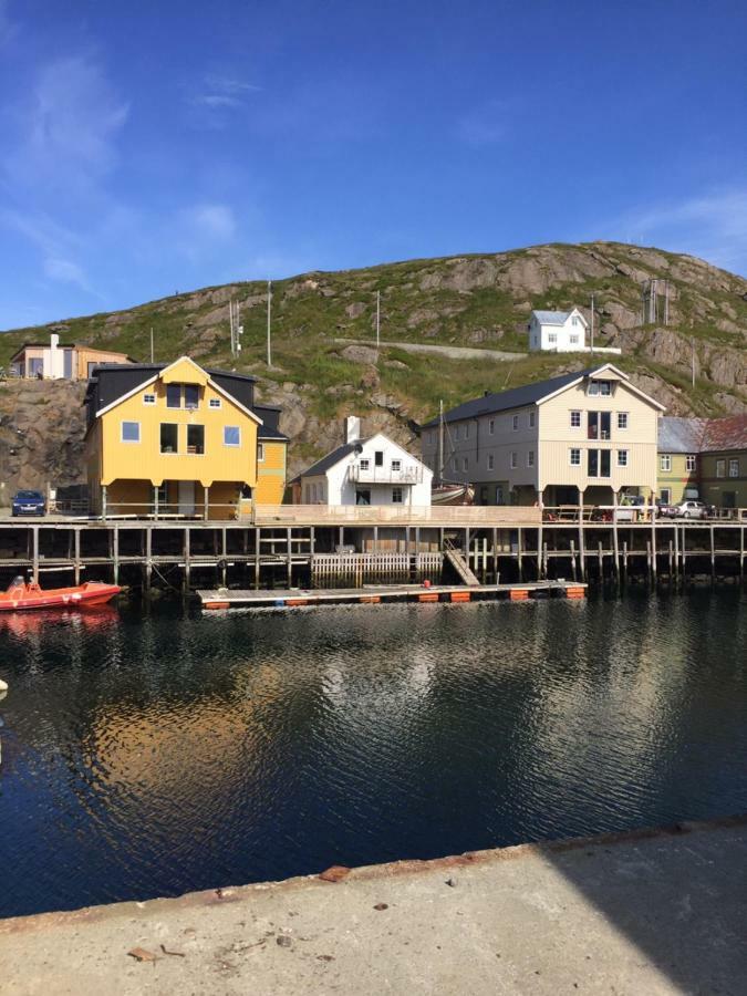 Cute Small On The Pier In Appartamento Nyksund